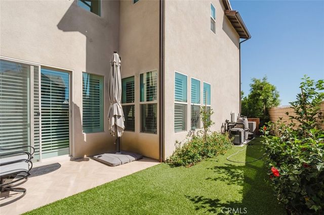 11743 Canoga Avenue, Chatsworth, CA 91311