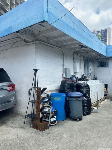 729 Kinau Street, Honolulu, HI 96813