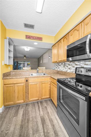 6627 SPRING FLOWER DRIVE 14, New Port Richey, FL 34653