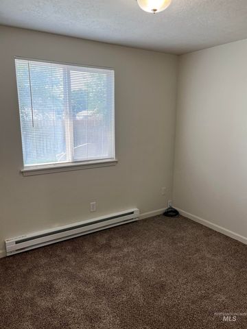 213 Nelson Ct., Middleton, ID 83644