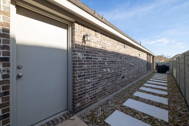 1136 Stetson Hat TRL, Georgetown, TX 78628