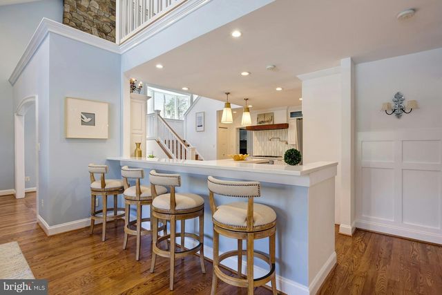 8612 MCHENRY ST, Vienna, VA 22180