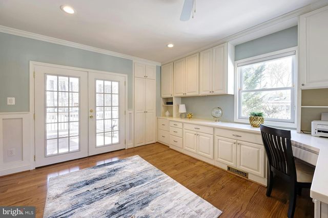 8612 MCHENRY ST, Vienna, VA 22180