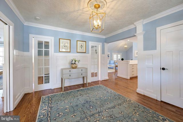 8612 MCHENRY ST, Vienna, VA 22180