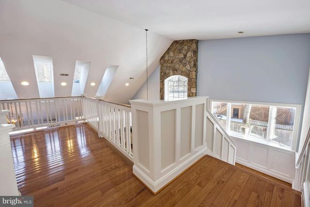 8612 MCHENRY ST, Vienna, VA 22180