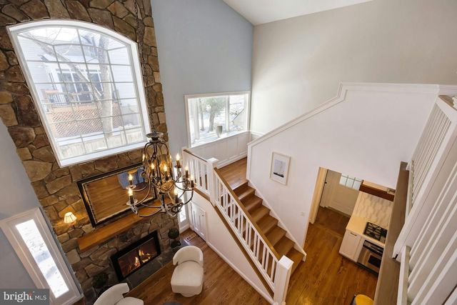 8612 MCHENRY ST, Vienna, VA 22180