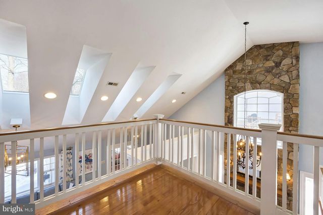 8612 MCHENRY ST, Vienna, VA 22180