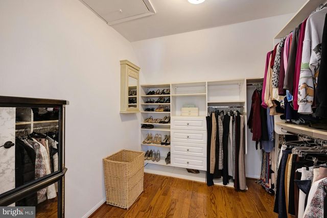 8612 MCHENRY ST, Vienna, VA 22180