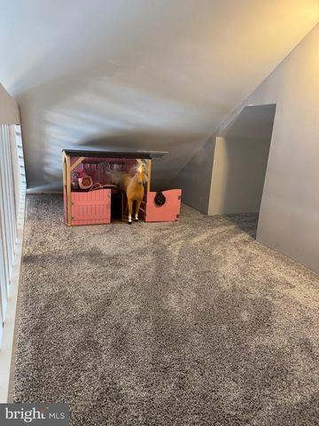 8612 MCHENRY ST, Vienna, VA 22180