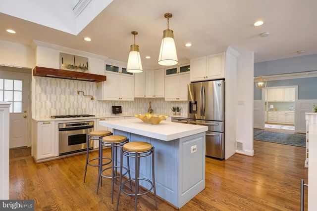 8612 MCHENRY ST, Vienna, VA 22180