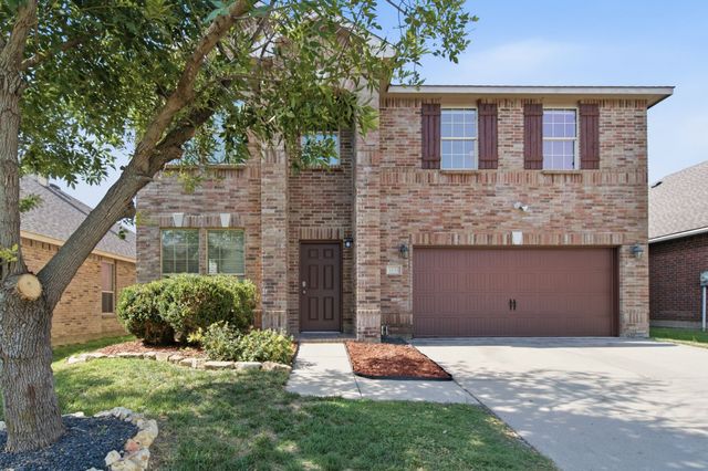5833 Fantail Drive, Fort Worth, TX 76179