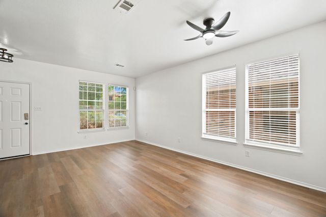 5833 Fantail Drive, Fort Worth, TX 76179