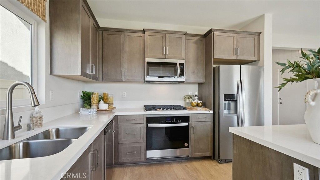 Image 7 of property listing at 31269 White Bark Drive, Winchester, CA 92596