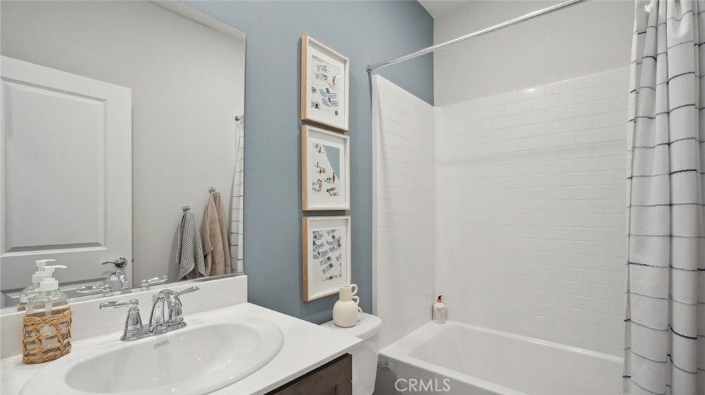 Image 9 of property listing at 31269 White Bark Drive, Winchester, CA 92596