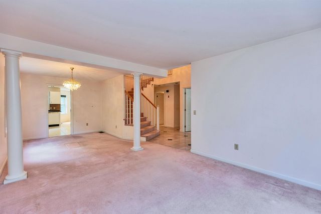 148 Old Dublin Road, Peterborough, NH 03458