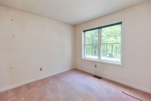 148 Old Dublin Road, Peterborough, NH 03458