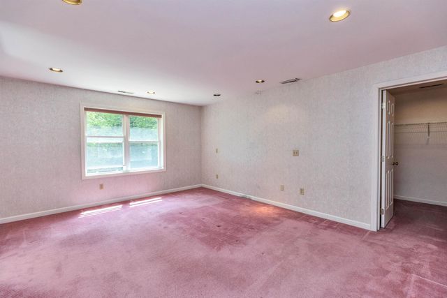 148 Old Dublin Road, Peterborough, NH 03458