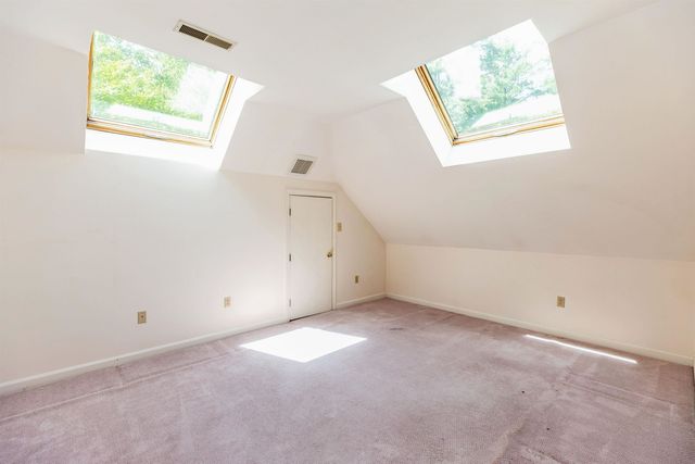 148 Old Dublin Road, Peterborough, NH 03458