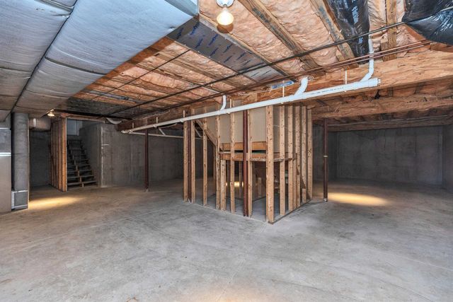 148 Old Dublin Road, Peterborough, NH 03458
