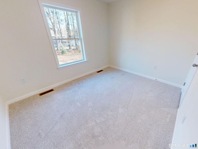 238 Simpson Lane, Montville, CT 06370