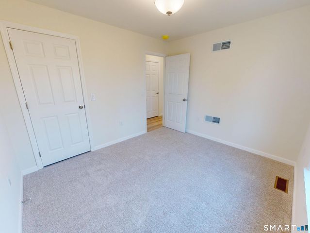 238 Simpson Lane, Montville, CT 06370