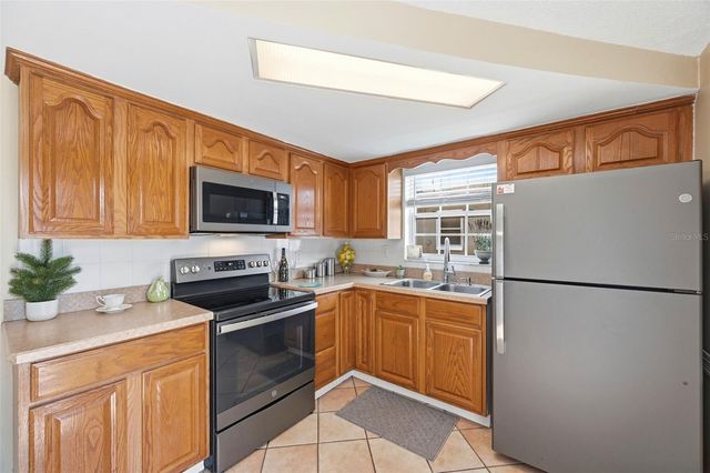 1301 VIKING DRIVE, Holiday, FL 34691