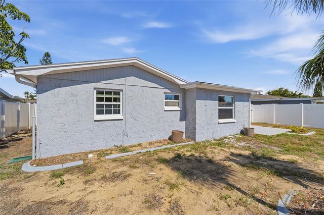 1301 VIKING DRIVE, Holiday, FL 34691