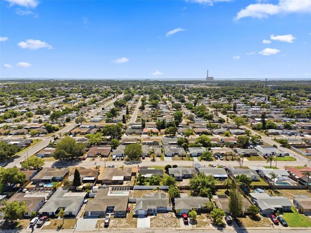 1301 VIKING DRIVE, Holiday, FL 34691