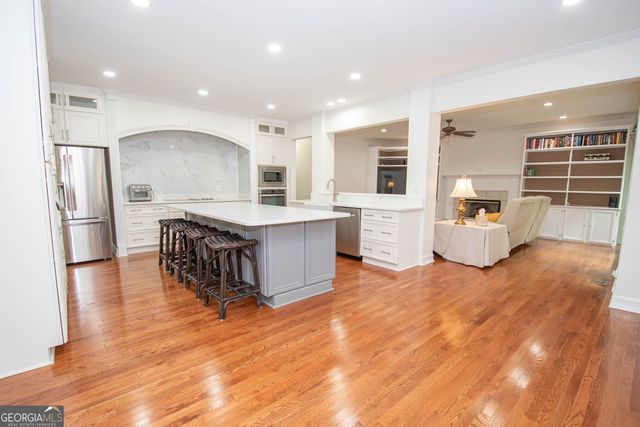 125 County Down, Fayetteville, GA 30215