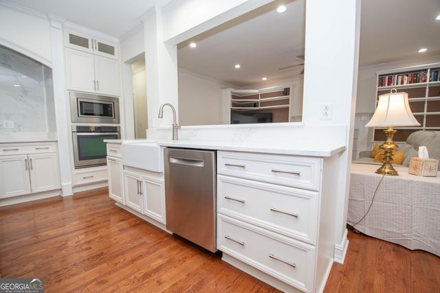 125 County Down, Fayetteville, GA 30215