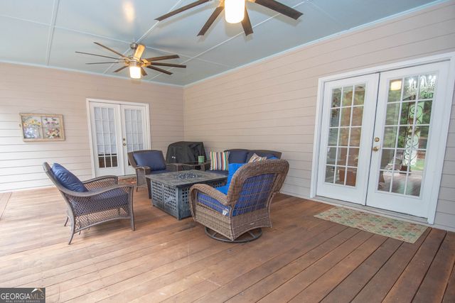 125 County Down, Fayetteville, GA 30215