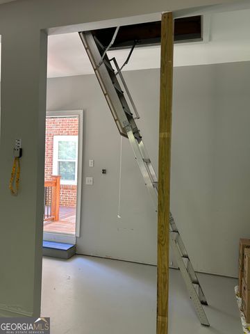 125 County Down, Fayetteville, GA 30215