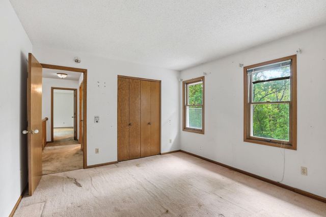 15432 Highwood Drive, Minnetonka, MN 55345