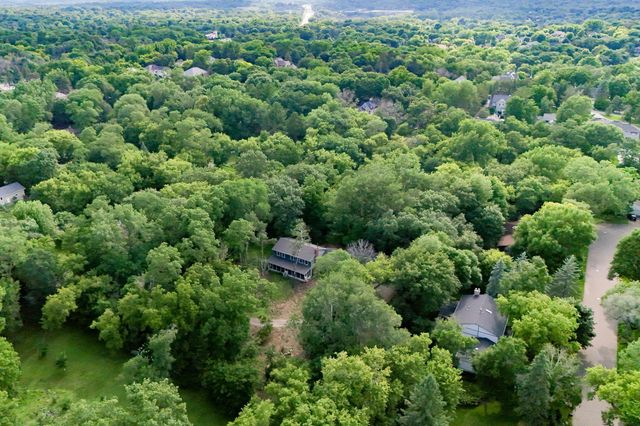 15432 Highwood Drive, Minnetonka, MN 55345
