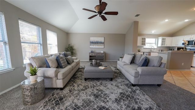 620 Azalea, Glenn Heights, TX 75154