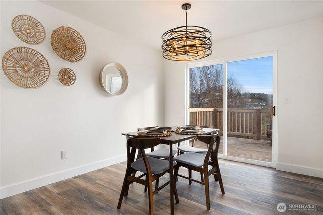 38389 NE Vista Key Drive, Hansville, WA 98340