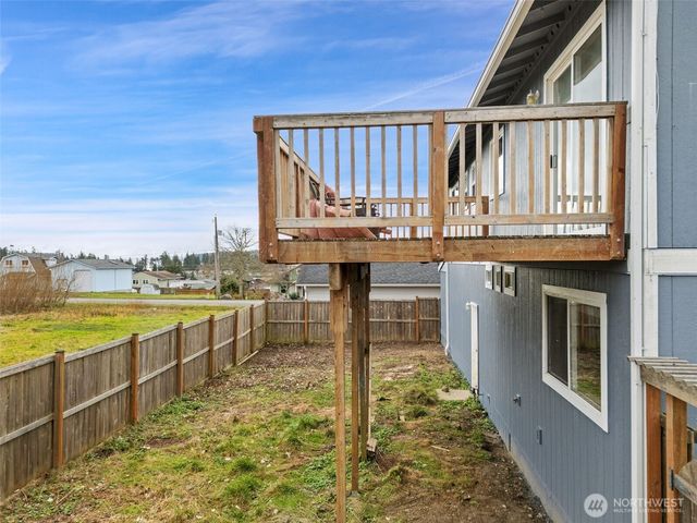 38389 NE Vista Key Drive, Hansville, WA 98340