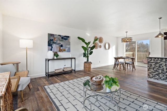 38389 NE Vista Key Drive, Hansville, WA 98340