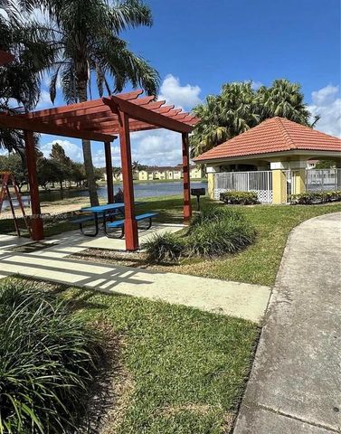 12620 Vista Isles Dr 1027, Sunrise, FL 33325