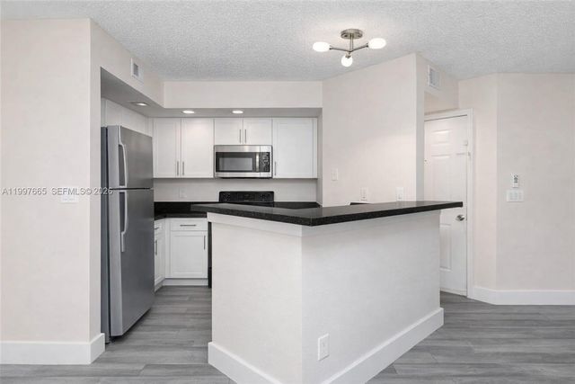 12620 Vista Isles Dr 1027, Sunrise, FL 33325