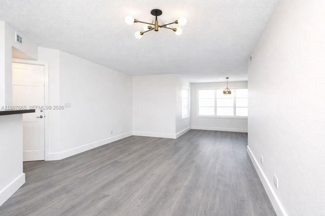 12620 Vista Isles Dr 1027, Sunrise, FL 33325