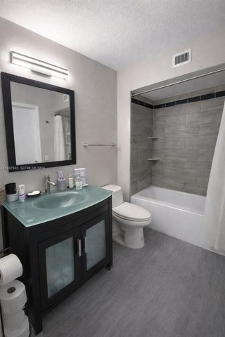 12620 Vista Isles Dr 1027, Sunrise, FL 33325