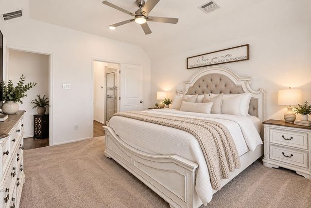 7106 Hillside Avenue, Mont Belvieu, TX 77523