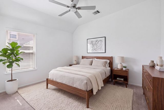 7106 Hillside Avenue, Mont Belvieu, TX 77523