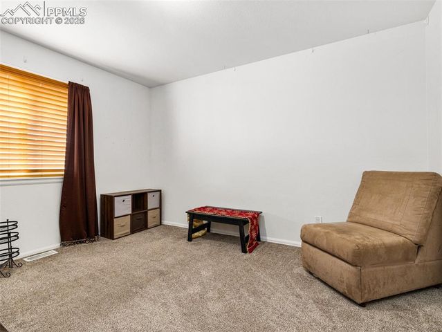 734 S Legend Lane, Pueblo, CO 81007