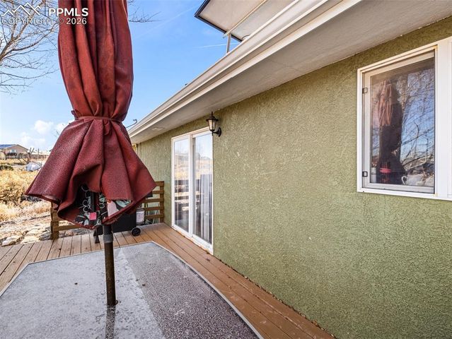 734 S Legend Lane, Pueblo, CO 81007