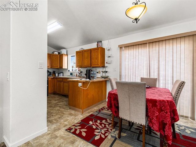 734 S Legend Lane, Pueblo, CO 81007