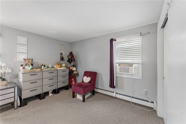 21 Bailey Street, East Providence, RI 02916