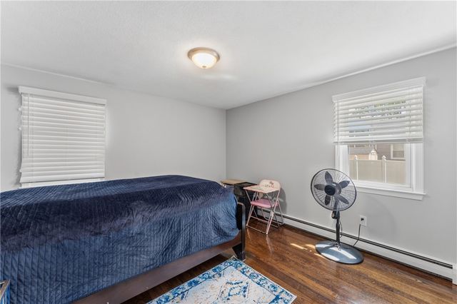21 Bailey Street, East Providence, RI 02916