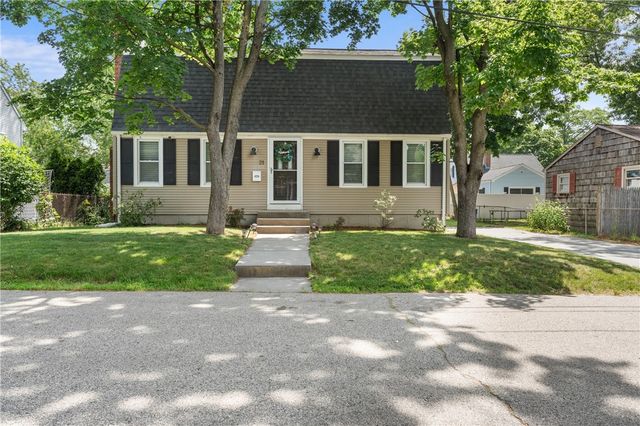 21 Bailey Street, East Providence, RI 02916